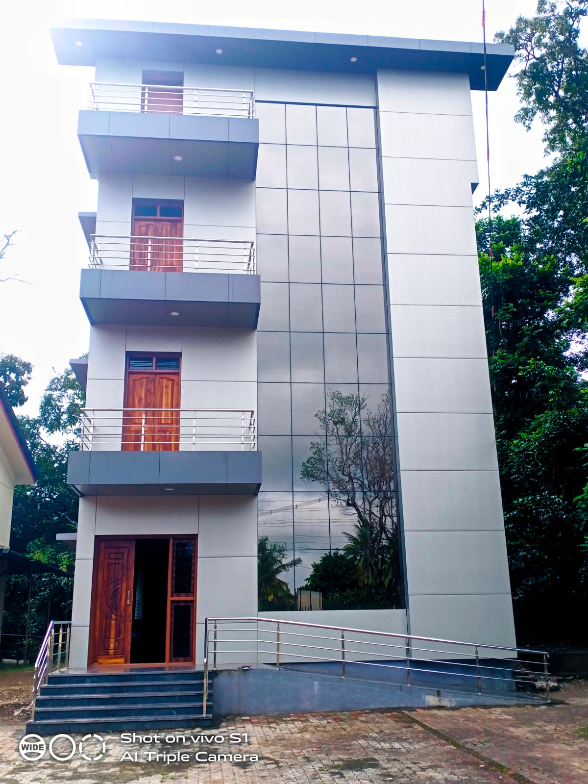 Modern Residential Complex - Image 1